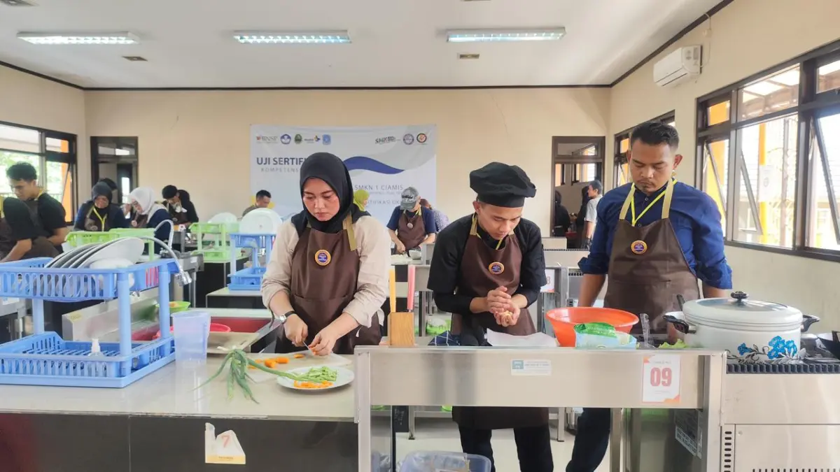 peningkatan skill penjamah mbg